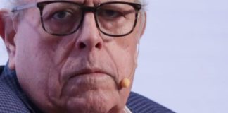 Julio Velarde: "El gasto público está creciendo demasiado rápido"