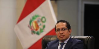 Roberto Burneo asume la presidencia del Jurado Nacional de Elecciones