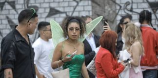 Lima despierta tras una noche de celebraciones