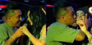 Christian Cueva y Pamela Franco oficializan su romance con un beso en público