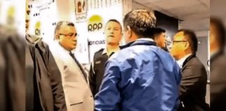 Transportistas increparon a ministro Santiváñez