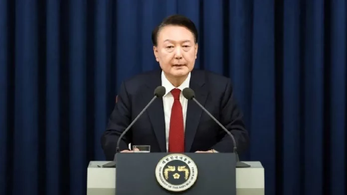 Yoon Suk-yeol bajo investigación por autorizar disparos del Ejército para imponer ley marcial Yoon Suk-yeol bajo investigación por autorizar disparos del Ejército para imponer ley marcial