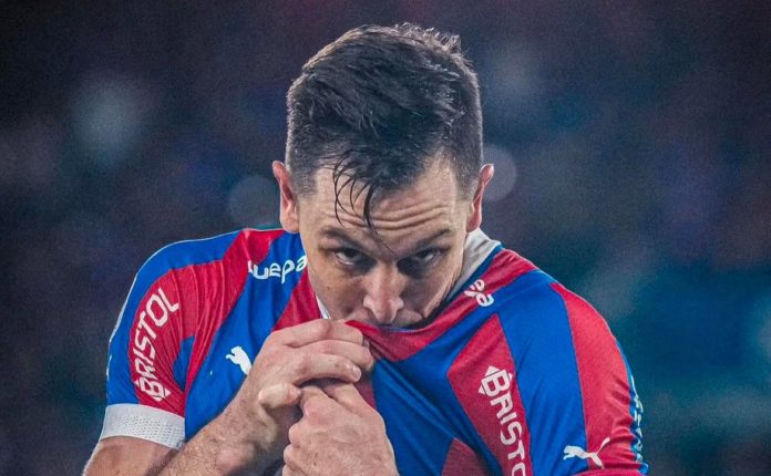 Universitario confirma a Diego Churín como nuevo delantero crema