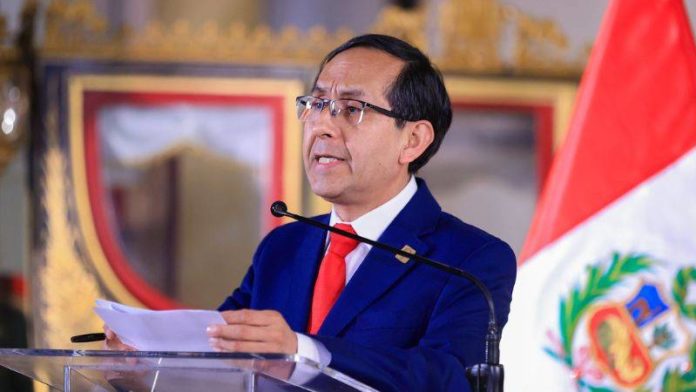 Freddy Hinojosa evita arresto gracias a ley del Congreso