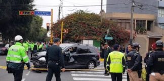 Boluarte promulga ley que limita detenciones a policías que usen armas reglamentarias