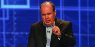 López Aliaga: "Hay mucha gente que ha caído en la pobreza"