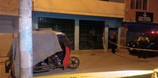 Los Olivos: Asesinan a hombre frente a su menor hijo de tres años
