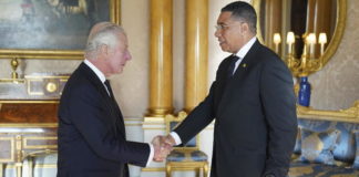 Jamaica avanza hacia la república con proyecto para destituir al rey Carlos
