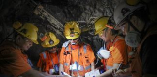El REINFO: 17 años de fallos y la formalización minera en crisis