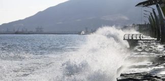 Oleajes anómalos continuarán en la costa peruana con intensidad moderada