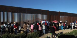 Estados Unidos alcanza récord de deportaciones en una década