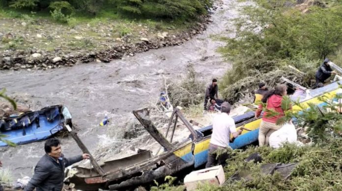 Áncash: exigen declarar en emergencia las carreteras tras accidente fatal