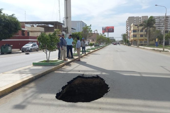 Declaran estado de emergencia en Chiclayo y distritos por riesgo de colapso del alcantarillado Declaran estado de emergencia en Chiclayo y distritos por riesgo de colapso del alcantarillado