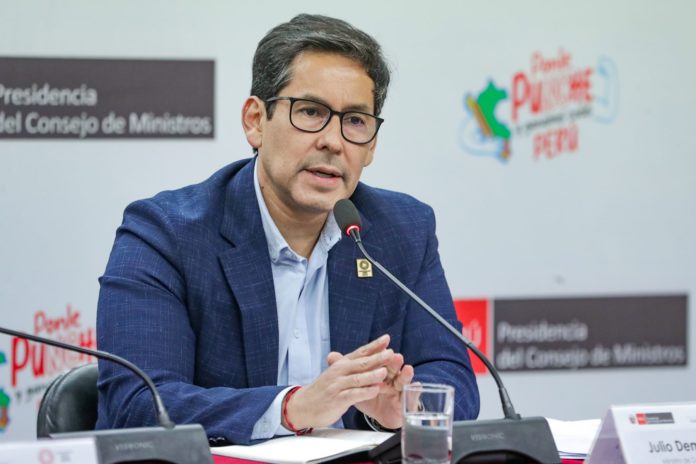 Fiscalía investiga al ministro Julio Demartini por el caso Qali Warma Fiscalía investiga al ministro Julio Demartini por el caso Qali Warma