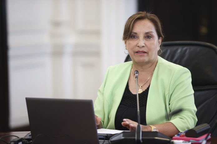 Dina Boluarte reafirma su respaldo a la democracia en Venezuela tras reunión con Edmundo González Dina Boluarte reafirma su respaldo a la democracia en Venezuela tras reunión con Edmundo González