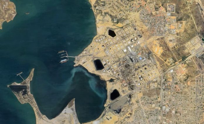 Creciente influencia iraní en Venezuela tras derrame de petróleo en Amuay Creciente influencia iraní en Venezuela tras derrame de petróleo en Amuay