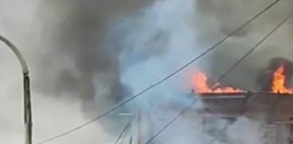 Incendio consume 8 casas en el callao