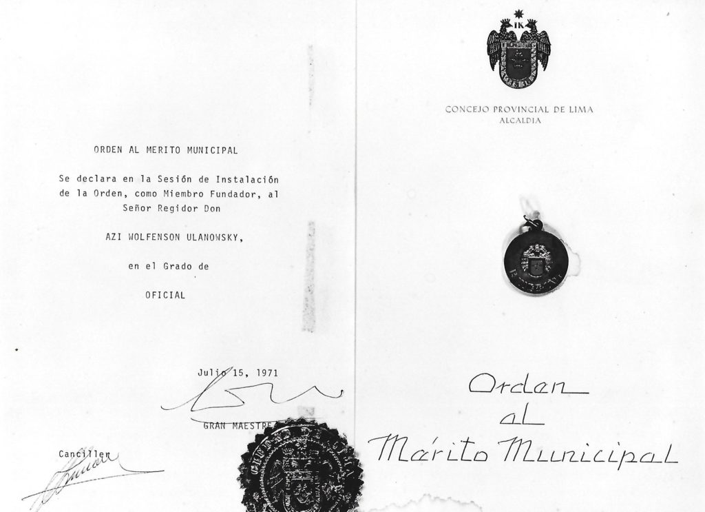 Orden al Merito Municipal en el Grado de OFICIAL