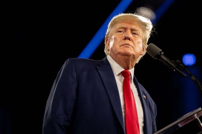 Donald Trump propone renombrar el Golfo de México a 