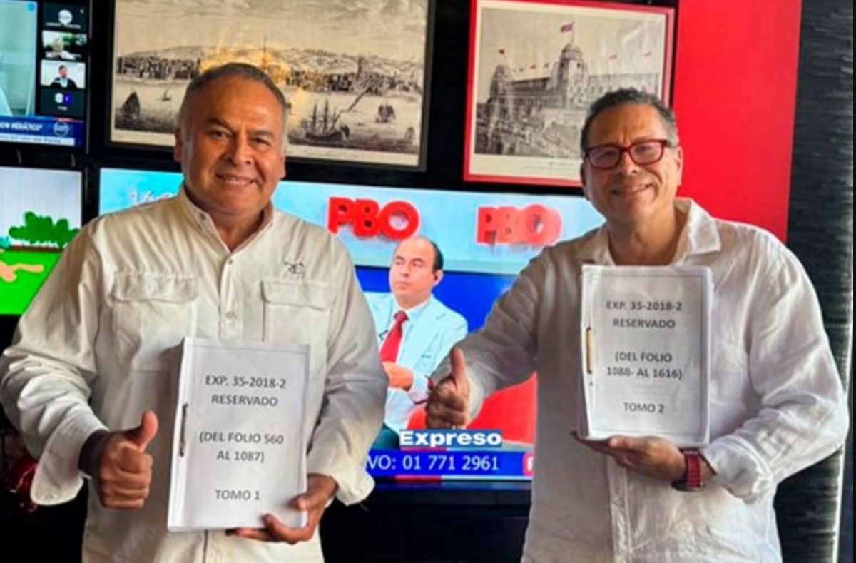 Wilber Medina y Philip Butters