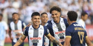 Alianza Lima celebra en la 'Tarde Blanquiazul' con victoria sobre Emelec