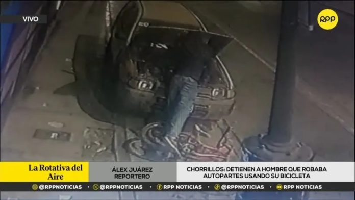 Detienen a sujeto que usaba su bicicleta para robar autopartes Detienen a sujeto que usaba su bicicleta para robar autopartes