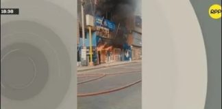 Comas: Incendio consumió ferretería