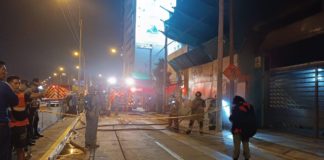 Incendio de código dos afectó edificio en construcción
