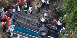 51 muertos tras caída de bus en Guatemala