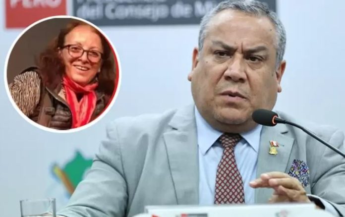 Pierde los papeles por hermana de presidenta, René Boluarte Zegarra