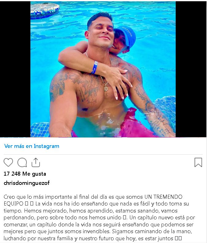 cantante Christian Domínguez y su expareja y madre de sus hijos, Karla Tarazona, hicieron oficial su reconciliación