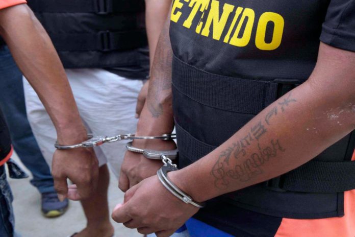 Congreso aprueba dictamen que restituye detención preliminar en casos de no flagrancia Congreso aprueba dictamen que restituye detención preliminar en casos de no flagrancia