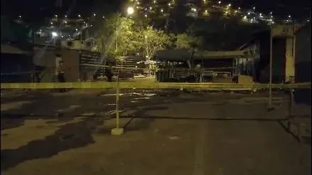 VMT: Incendio arrasó con catorce puestos de mercado VMT: Incendio arrasó con catorce puestos de mercado