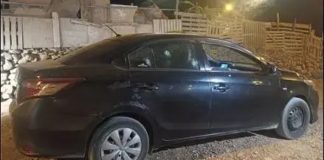 Dos personas fueron asesinadas dentro de un automóvil Dos personas fueron asesinadas dentro de un automóvil