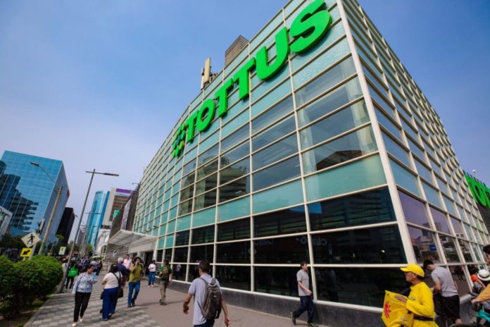 Clausuran supermercado Tottus de San Isidro