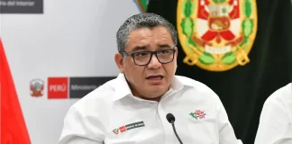 Segundo allanamiento en la casa de Juan José Santiváñez