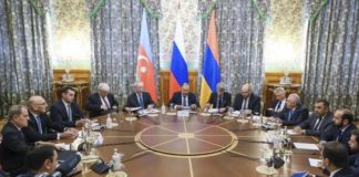 Armenia y Azerbaiyán firman acuerdo histórico