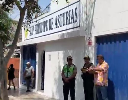 Atentan contra colegio en plena clase Atentan contra colegio en plena clase