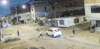 Balean a menor y amigo en SJL