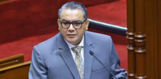 Juan José Santiváñez