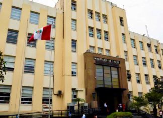 Minsa lanza alerta por suero fisiológio defectuoso