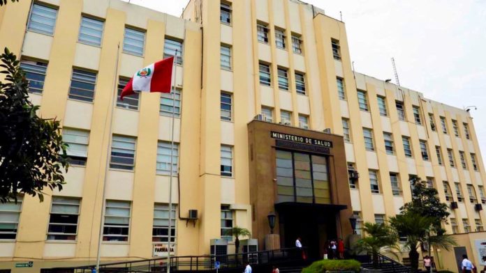 Minsa lanza alerta por suero fisiológio defectuoso Minsa lanza alerta por suero fisiológio defectuoso