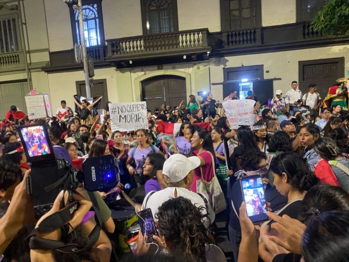 Varios artistas asisitieron a la marcha por la paz Varios artistas asisitieron a la marcha por la paz