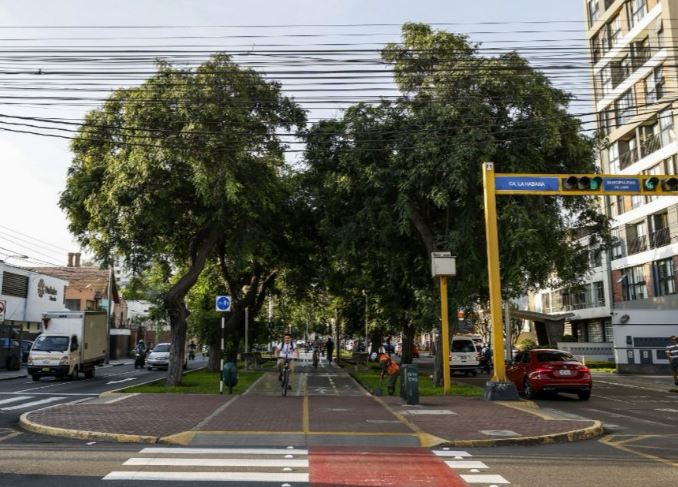 avenida Arequipa avenida Arequipa