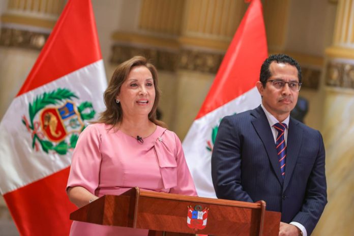 Gobierno anuncia elecciones para 2026