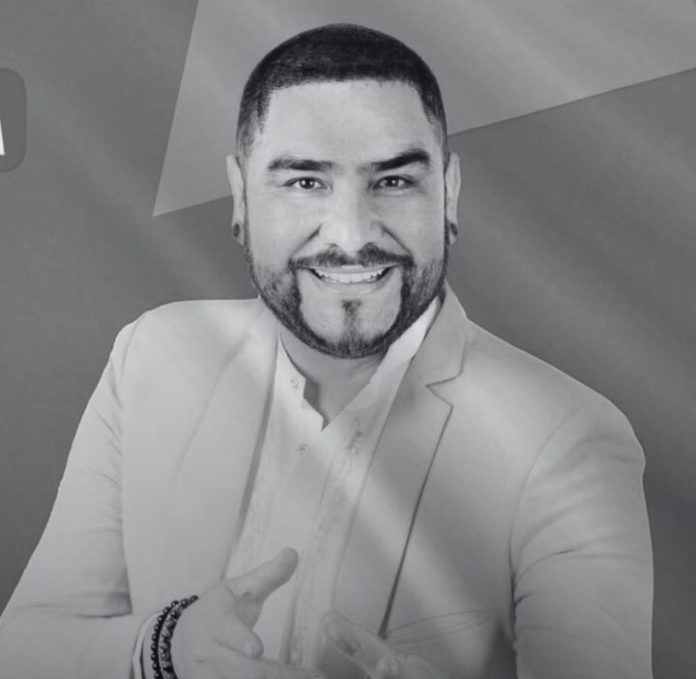 Sicarios atacan bus de Armonía 10 y matan a vocalista Paul Flores