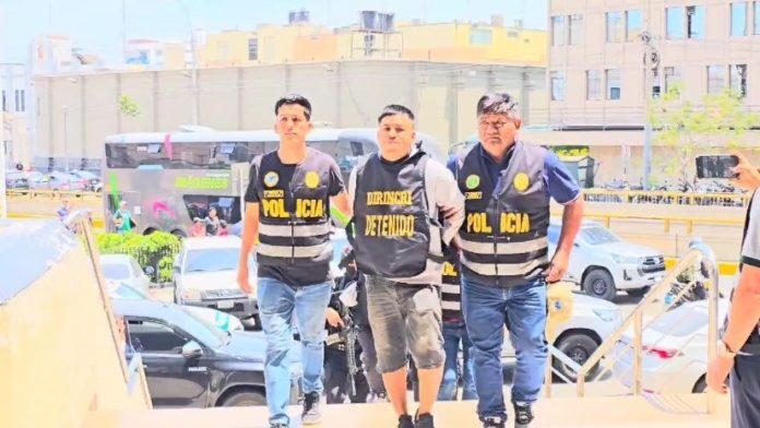 Capturan a presuntos integrantes de banda extorsiva