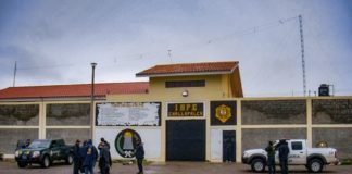 Descubren red clandestina de internet en el penal de Challapalca