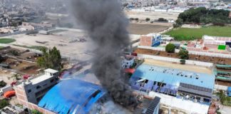 16 personas fueron hospitalizadas por el incendio en Lurin