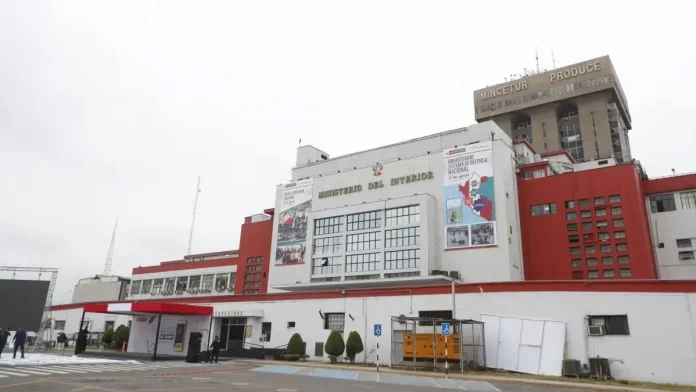 Mininter inicia investigación por presunta filtración de datos del Reniec